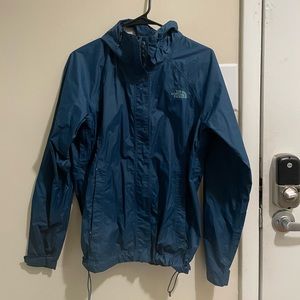 SIZE M NORTHFACE WINDBREAKER